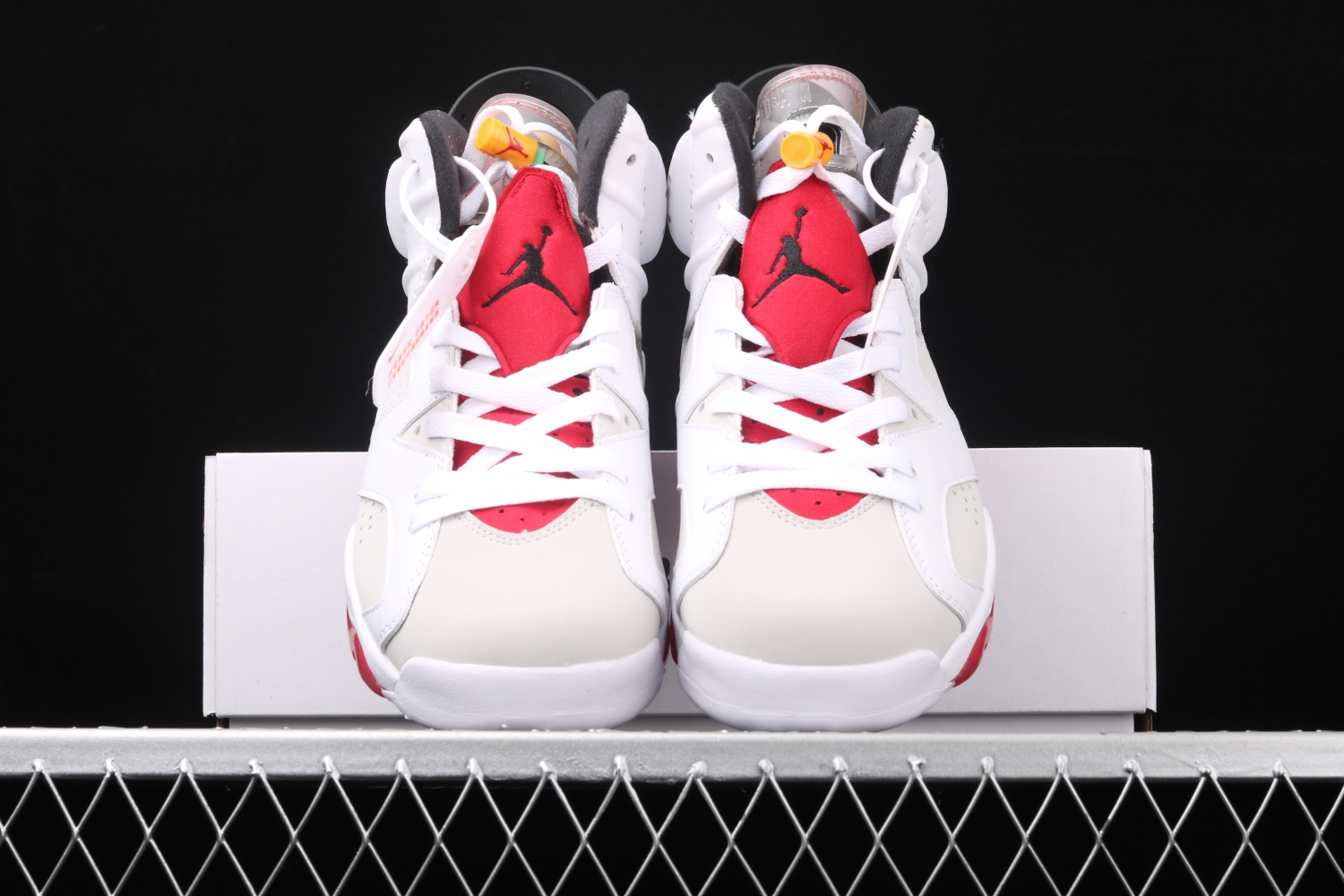 Jordan 6 Retro Hare CT8529-062