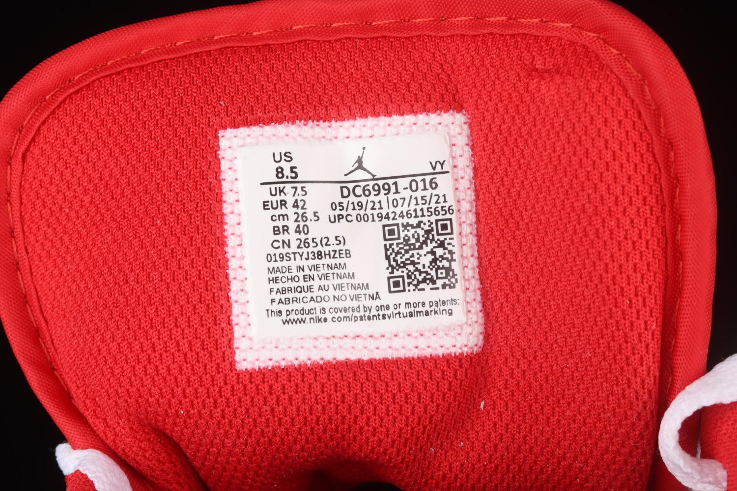 Jordan 1 Low SE Light Smoke Grey Gym Red DC6991-016