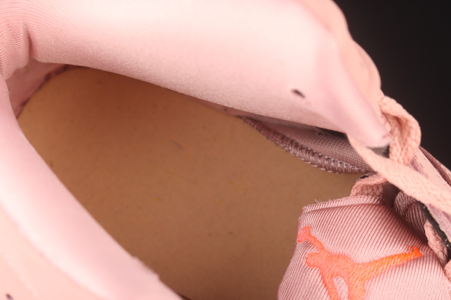 Jordan 6 Retro Aleali May (W) CI0550-600