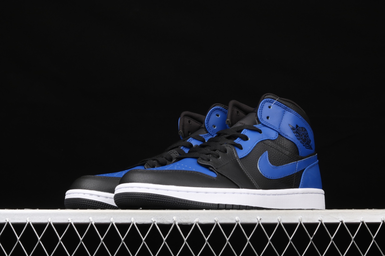 Jordan 1 Retro Mid Game Royal 554724-077