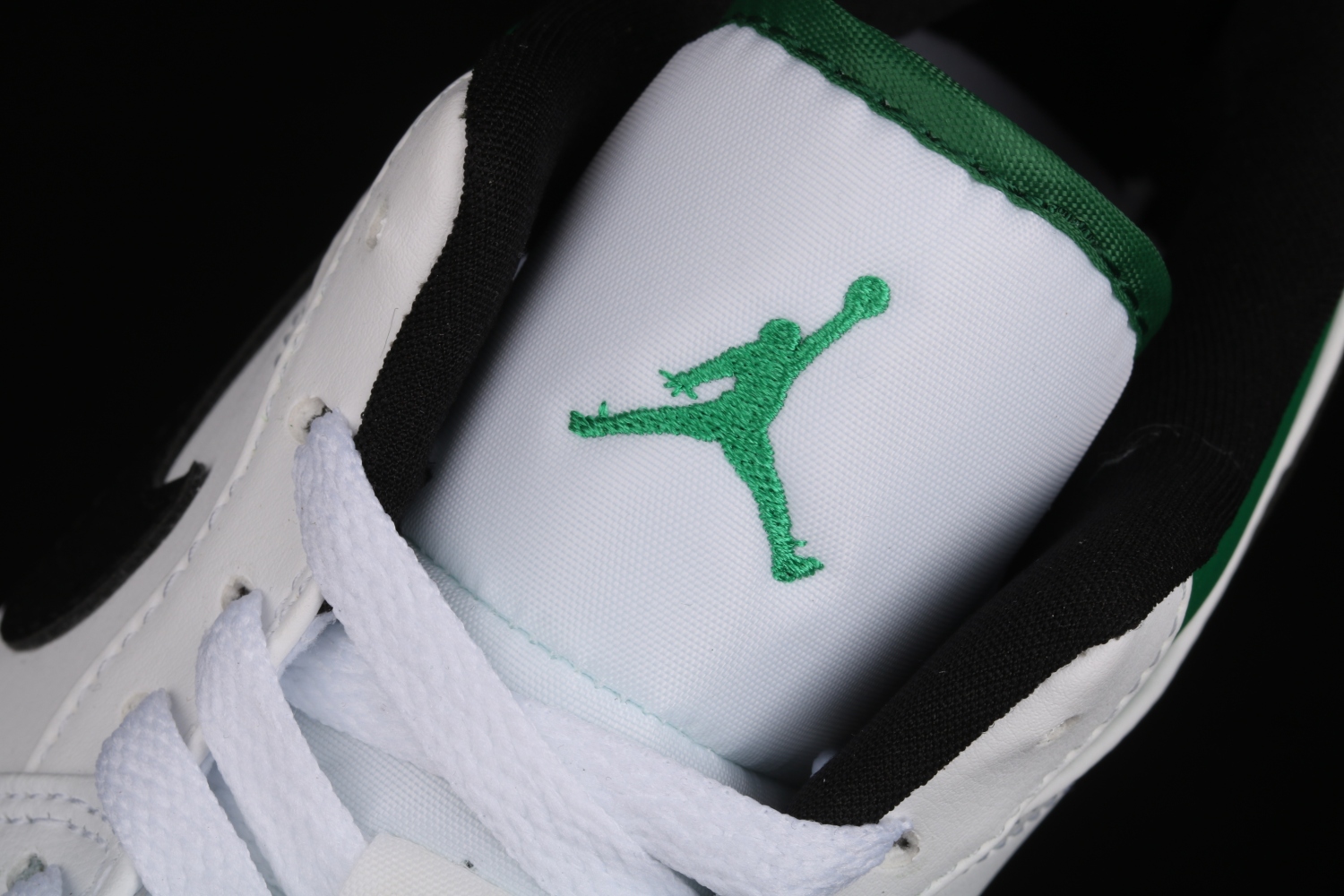 Jordan 1 Low White Lucky Green Black 553558-129