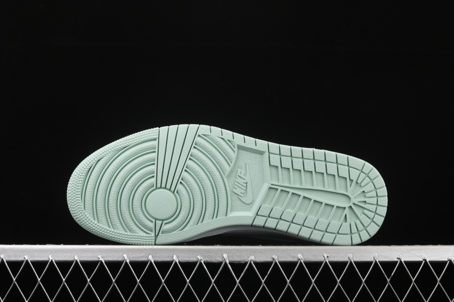 Jordan 1 Retro Low White Particle Grey CZ0790-100