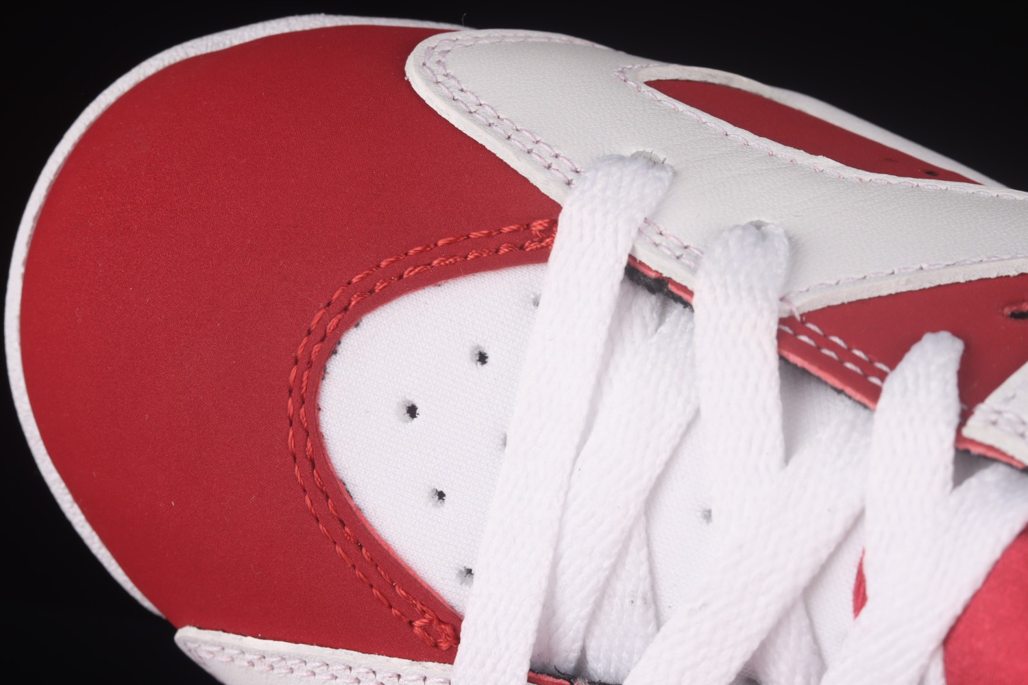 Jordan 6 RetroCarmine (2021) CT8529-106