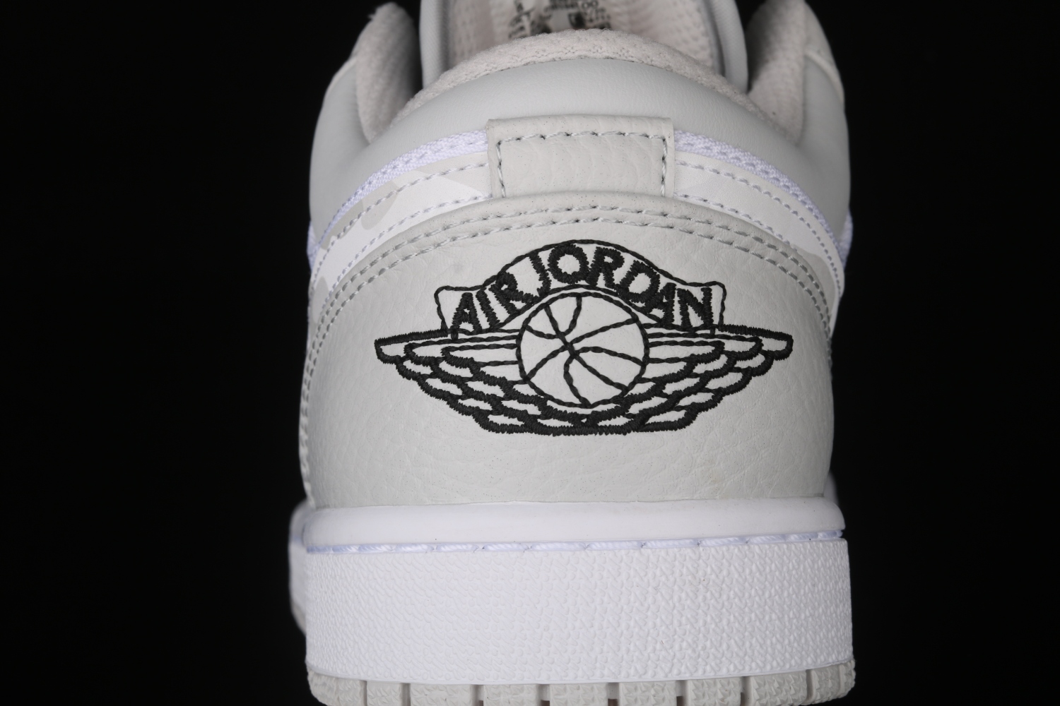 Jordan 1 Low White Camo DC9036-100