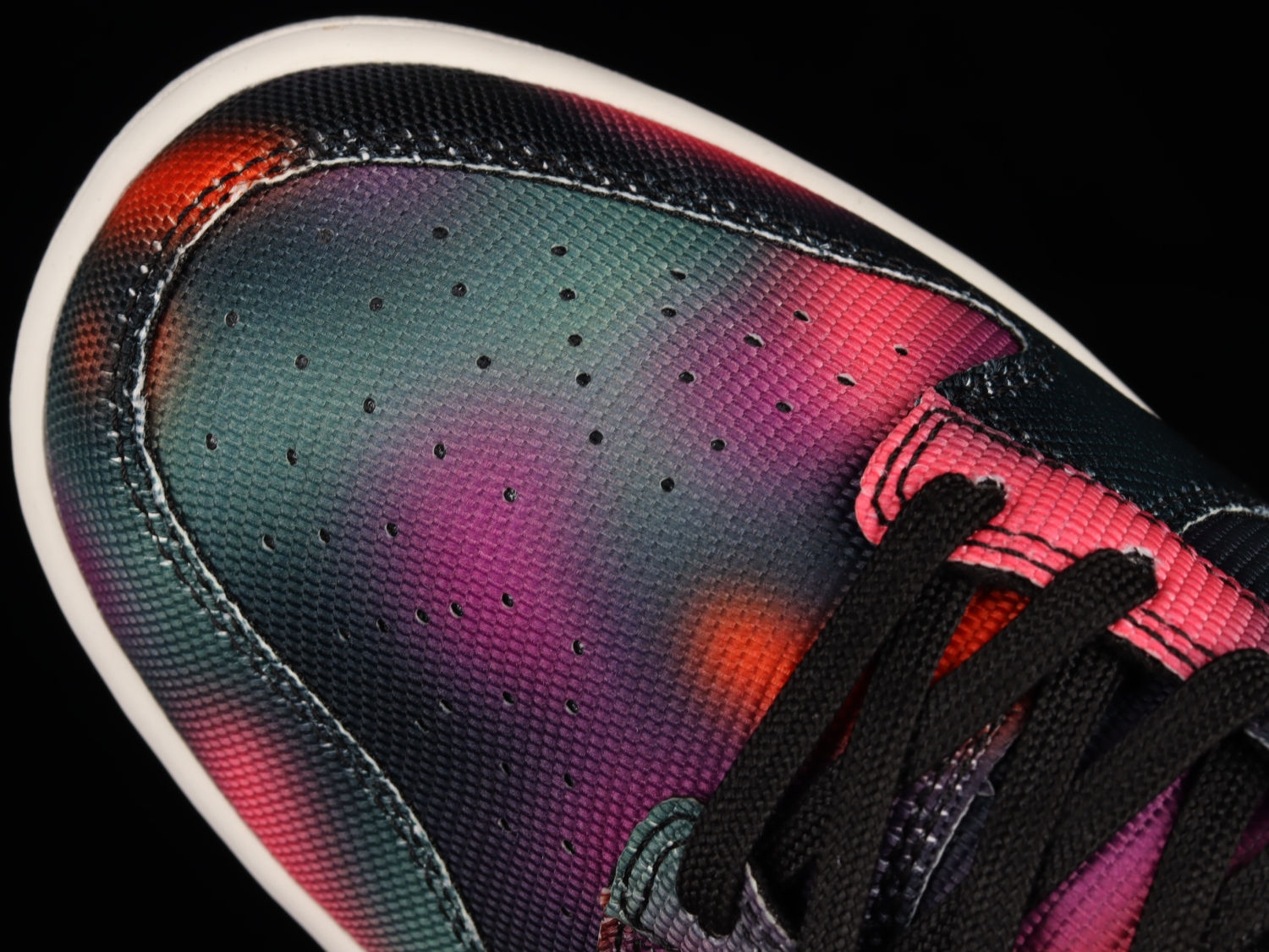 Nike Dunk Low Graffiti Pink DM0108-002