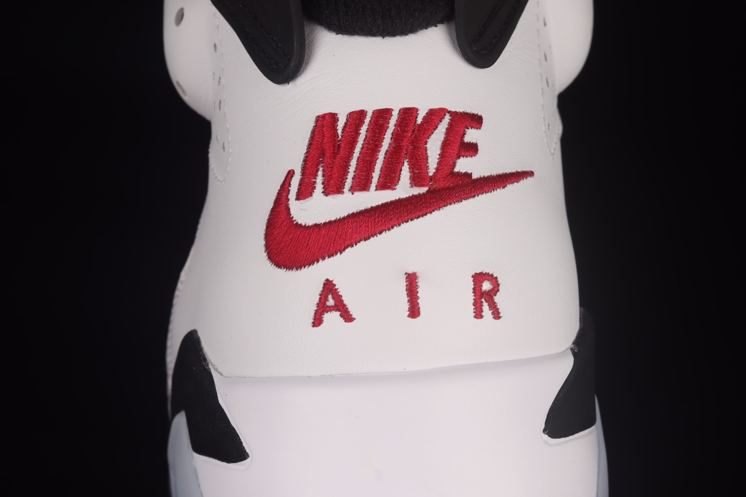 Jordan 6 RetroCarmine (2021) CT8529-106