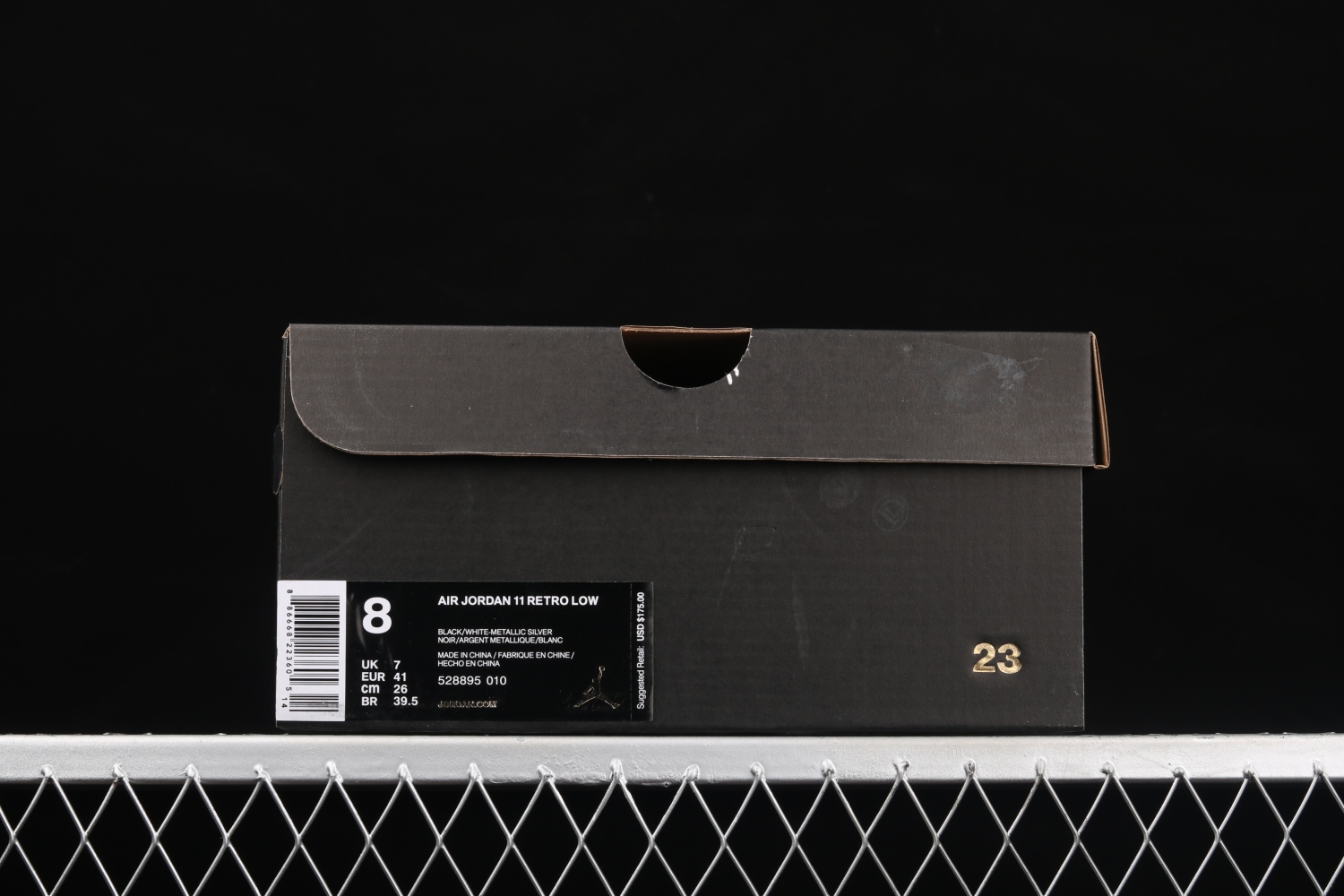 Jordan 11 Retro Low Barons 528895-010