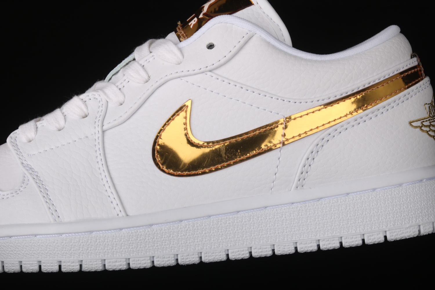 Jordan 1 Low White Metallic Gold (W) CZ4776-100