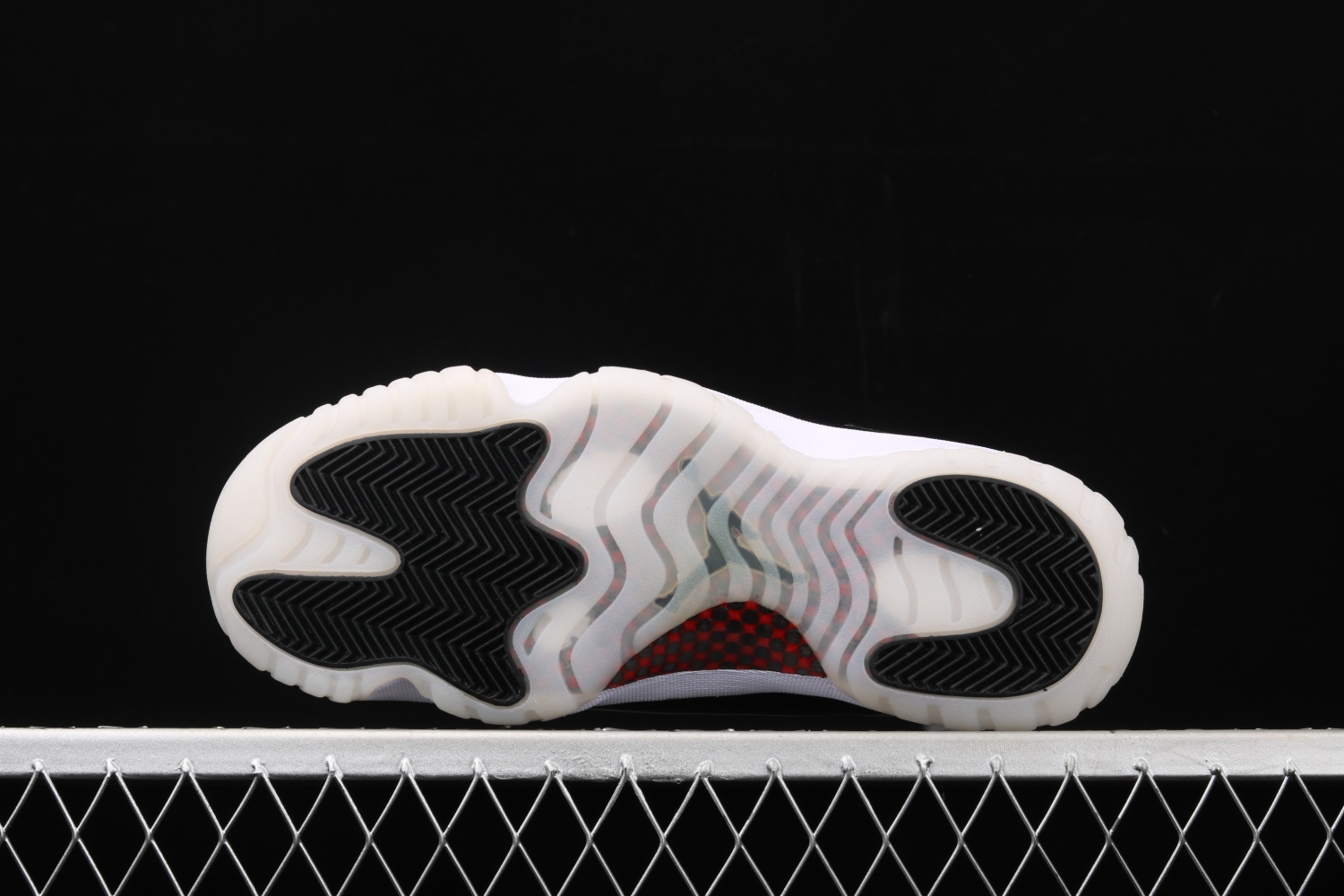 Jordan 11 Retro 72-10 378037-002