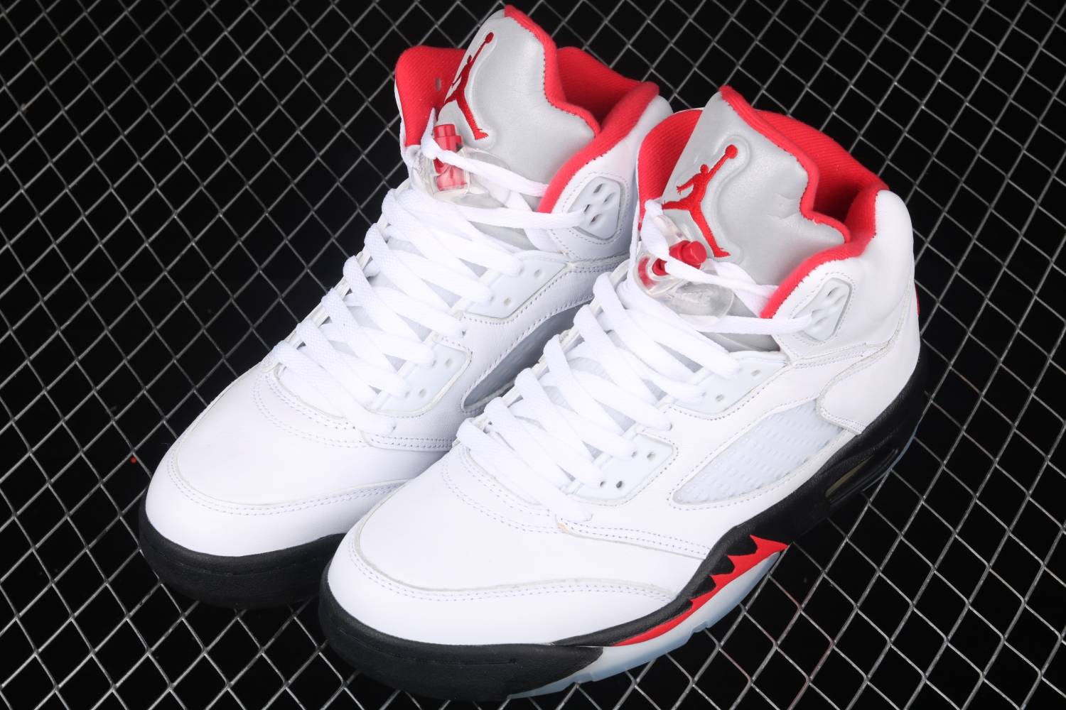 Jordan 5 Retro Fire Red Silver Tongue (2020) DA1911-102