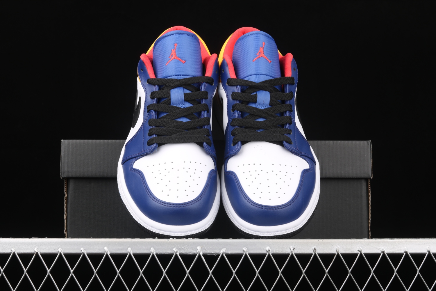 Jordan 1 Low Royal Yellow  553558-123