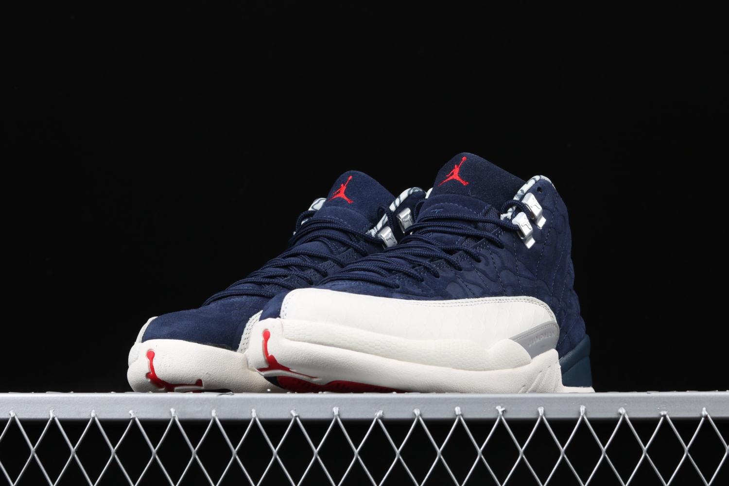 Jordan 12 Retro International Flight BV8016-445