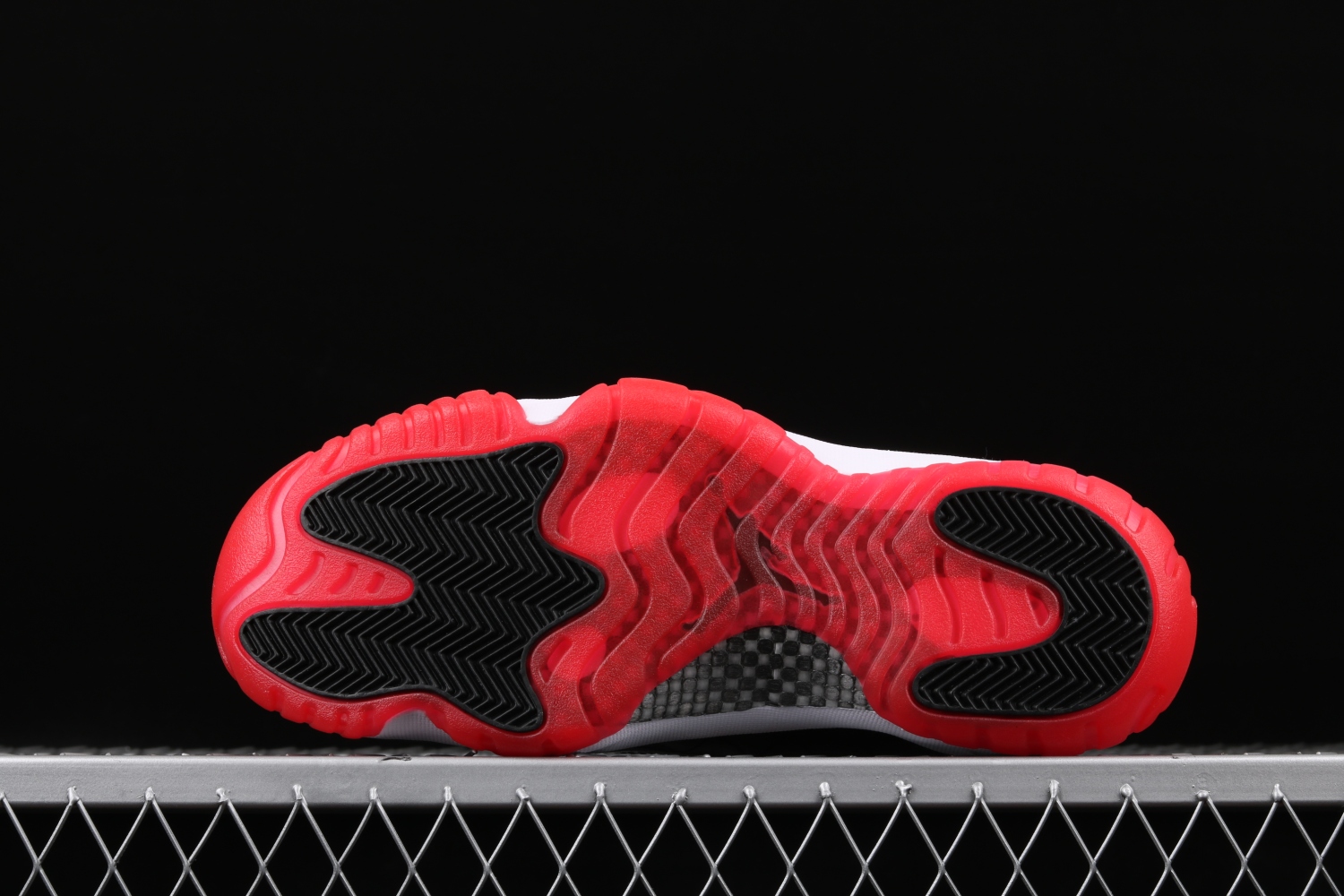 Jordan 11 Retro Low Bred 528895-012