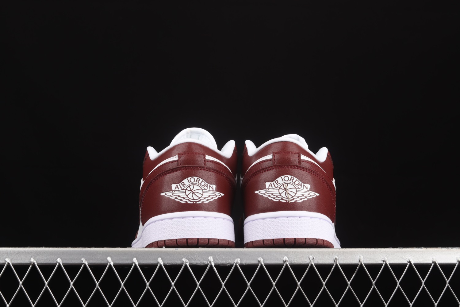 Jordan 1 Low Team Red (W) DC0774-116