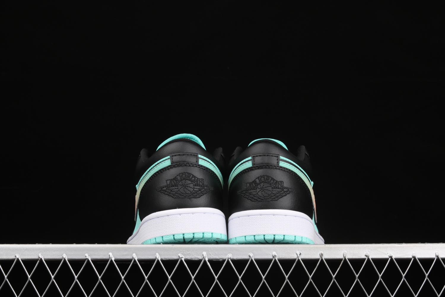 Jordan 1 Low SE Tropical Twist CK3022-301