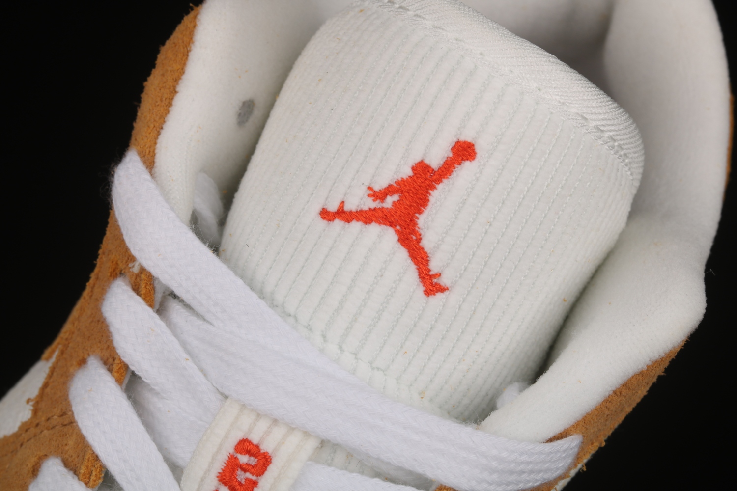 Jordan 1 Low SE Twine Orange Quartz Corduroy (W) DH7820-700