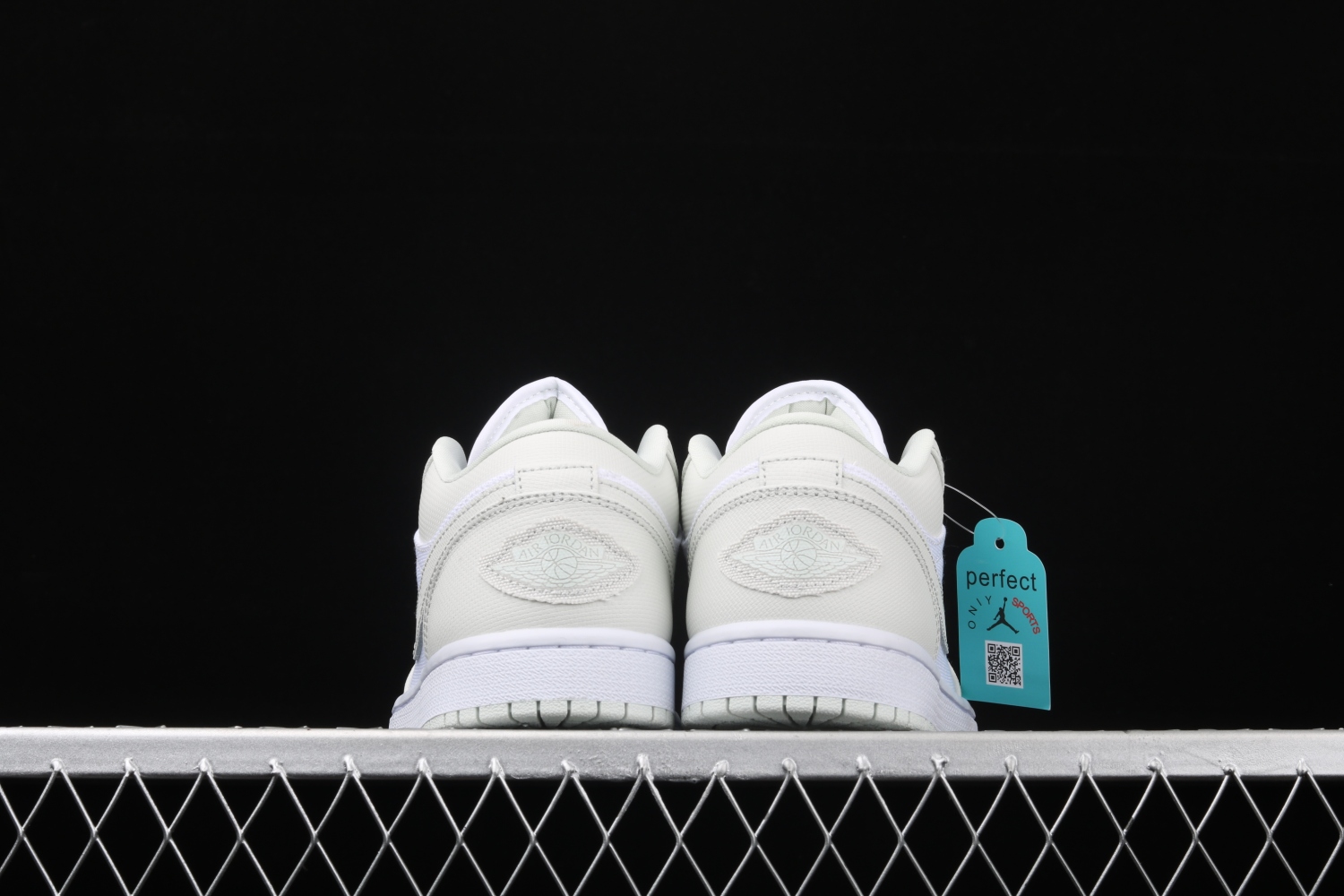 Jordan 1 Low Spruce Aura (W) CW1381-003