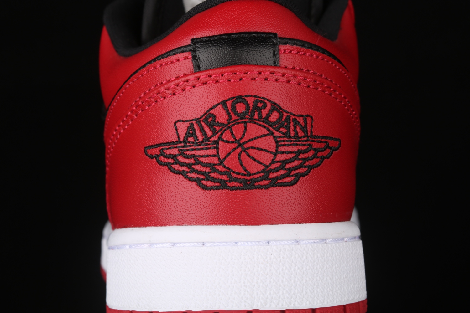 Jordan 1 Low Reverse Bred 553558-606
