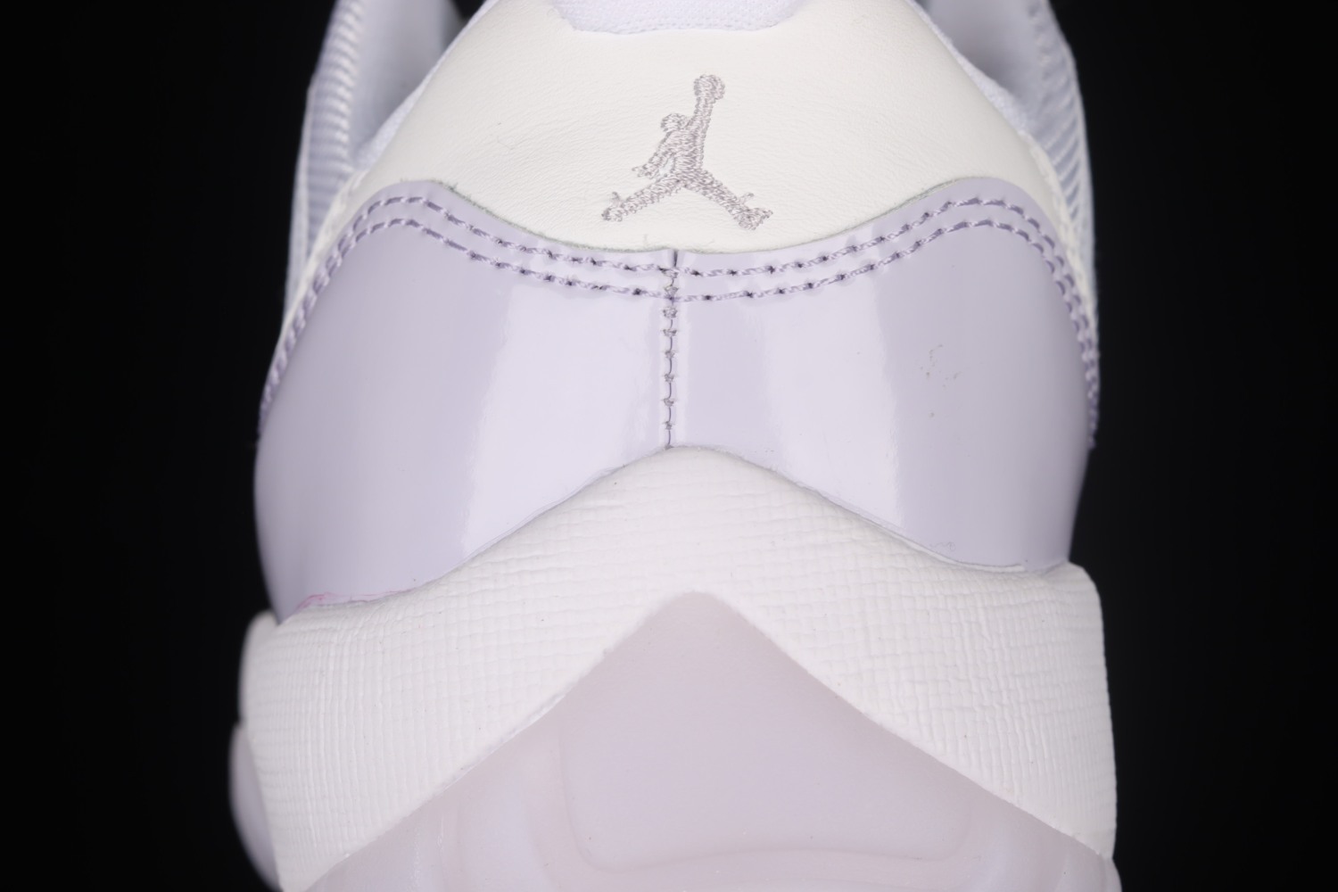 Jordan 11 Retro Low Pure Violet (W) AH7860-101