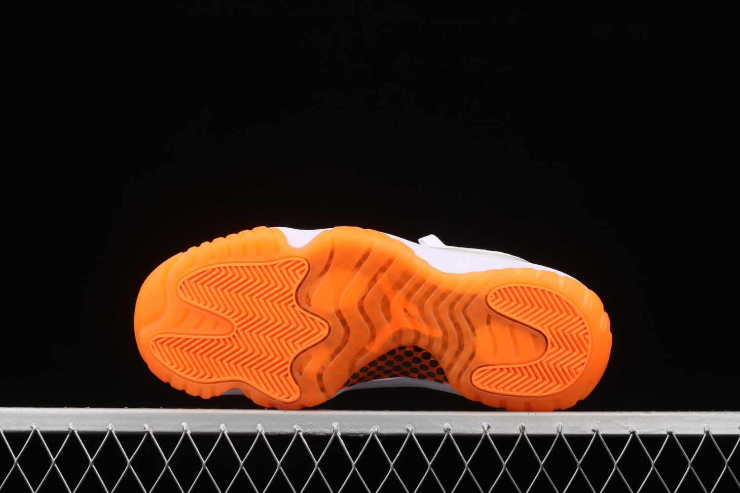 Jordan 11 Retro Low Bright Citrus (W) AH7860-139