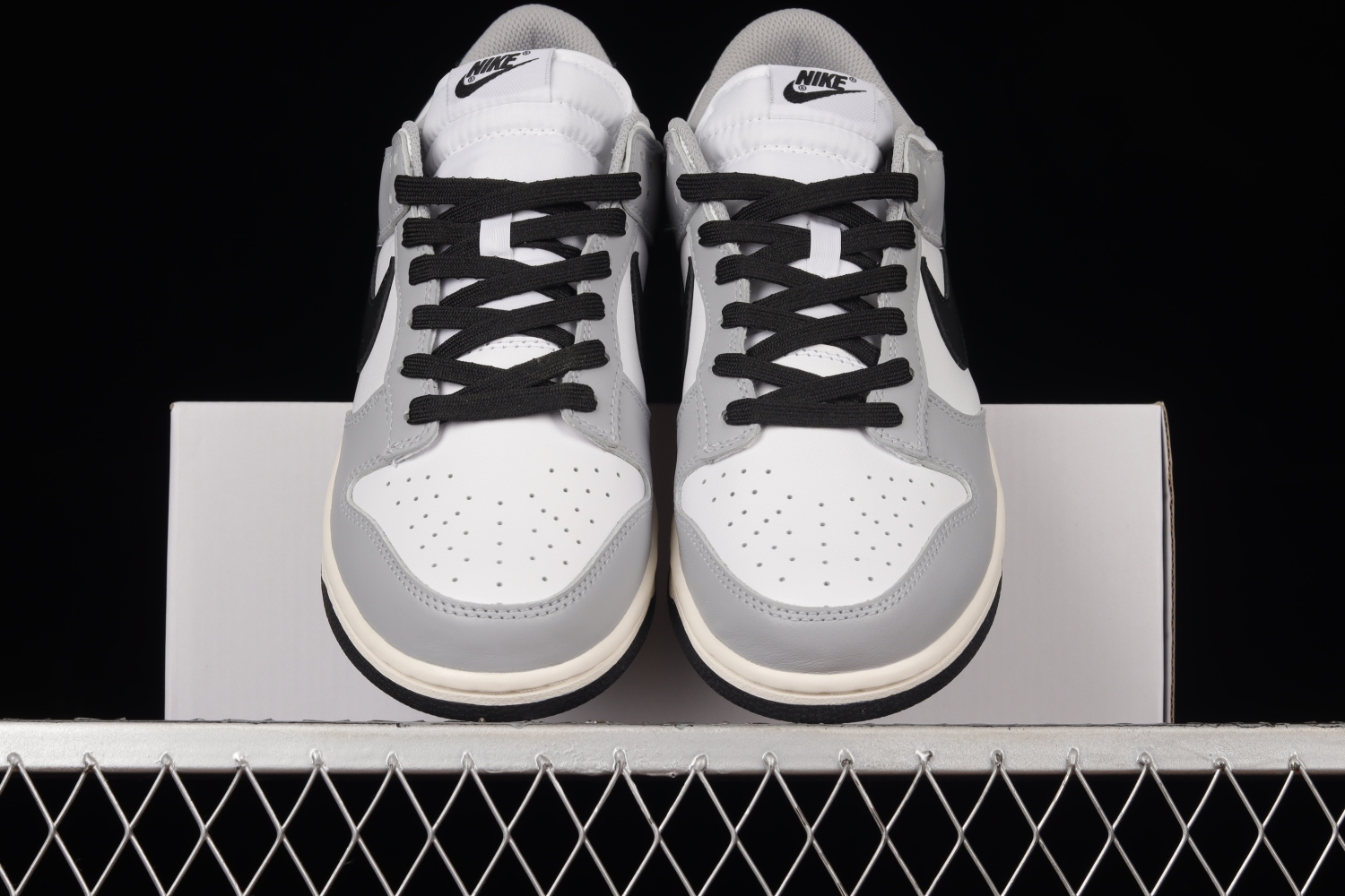 Nike Dunk Low Light Smoke Grey (W) DD1503-117