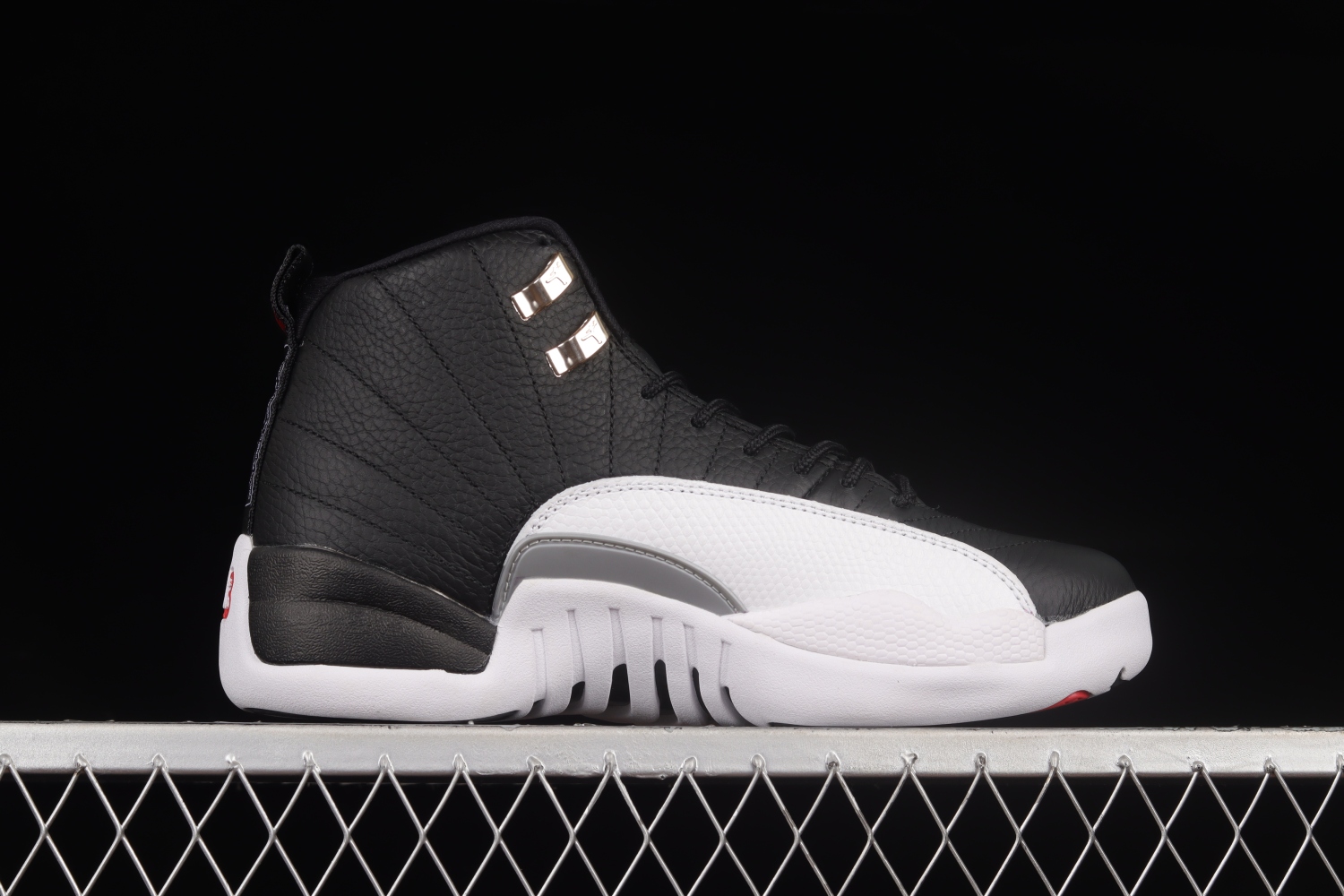 Jordan 12 Retro Playoffs (2022) CT8013-006