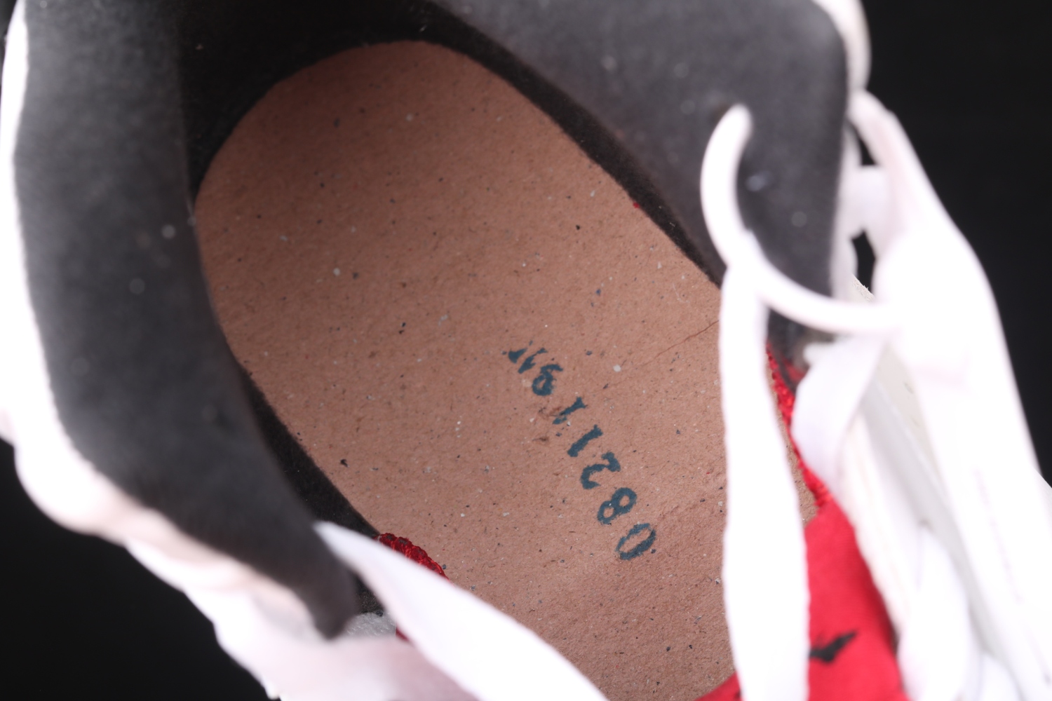 Jordan 6 Retro Hare CT8529-062
