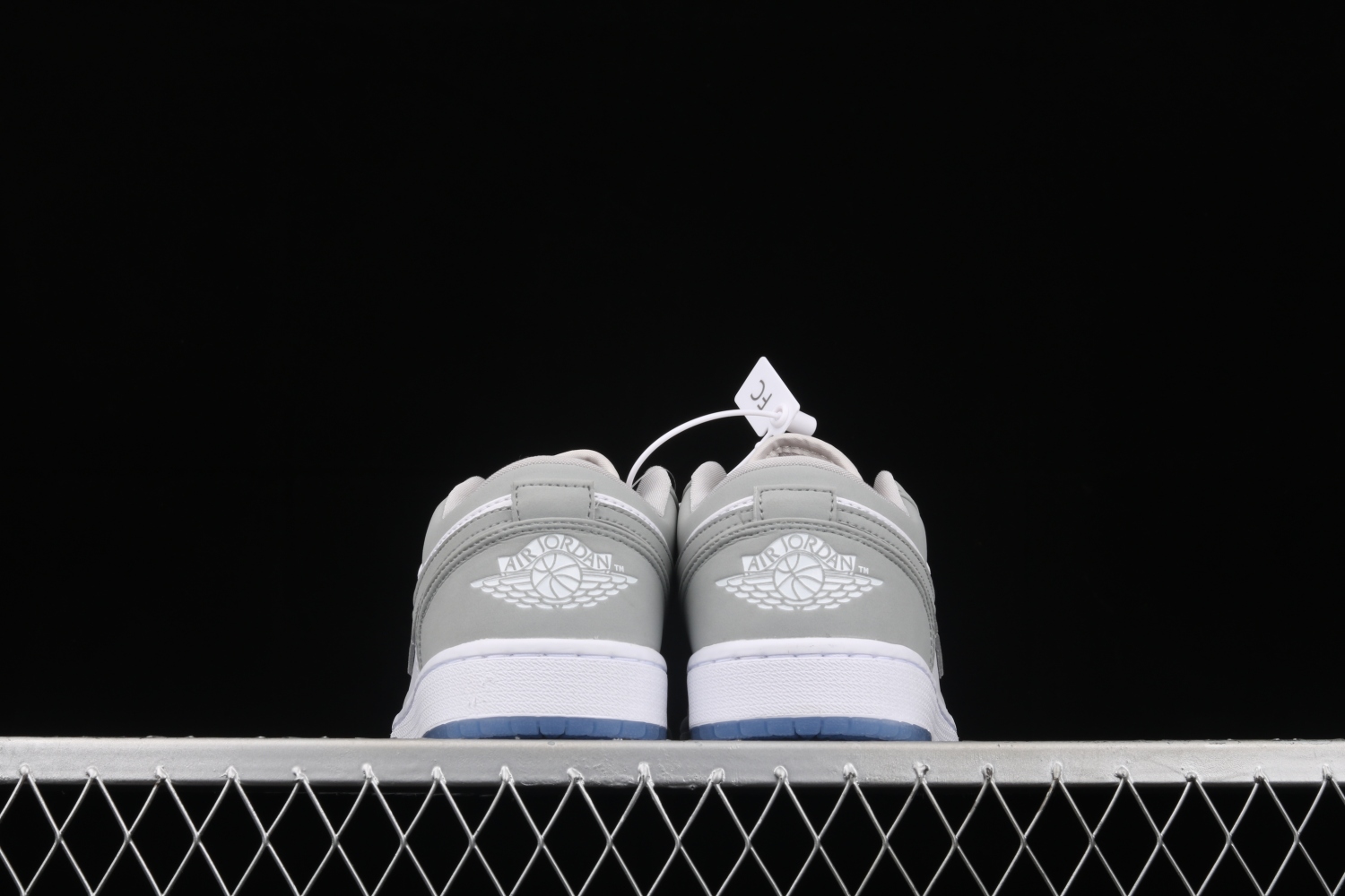 Jordan 1 Low Wolf Grey (W) DC0774-105