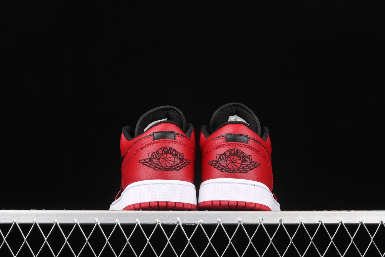 Jordan 1 Low Reverse Bred 553558-606
