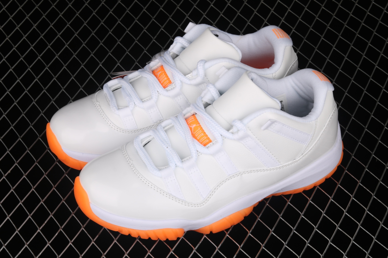 Jordan 11 Retro Low Bright Citrus (W) AH7860-139