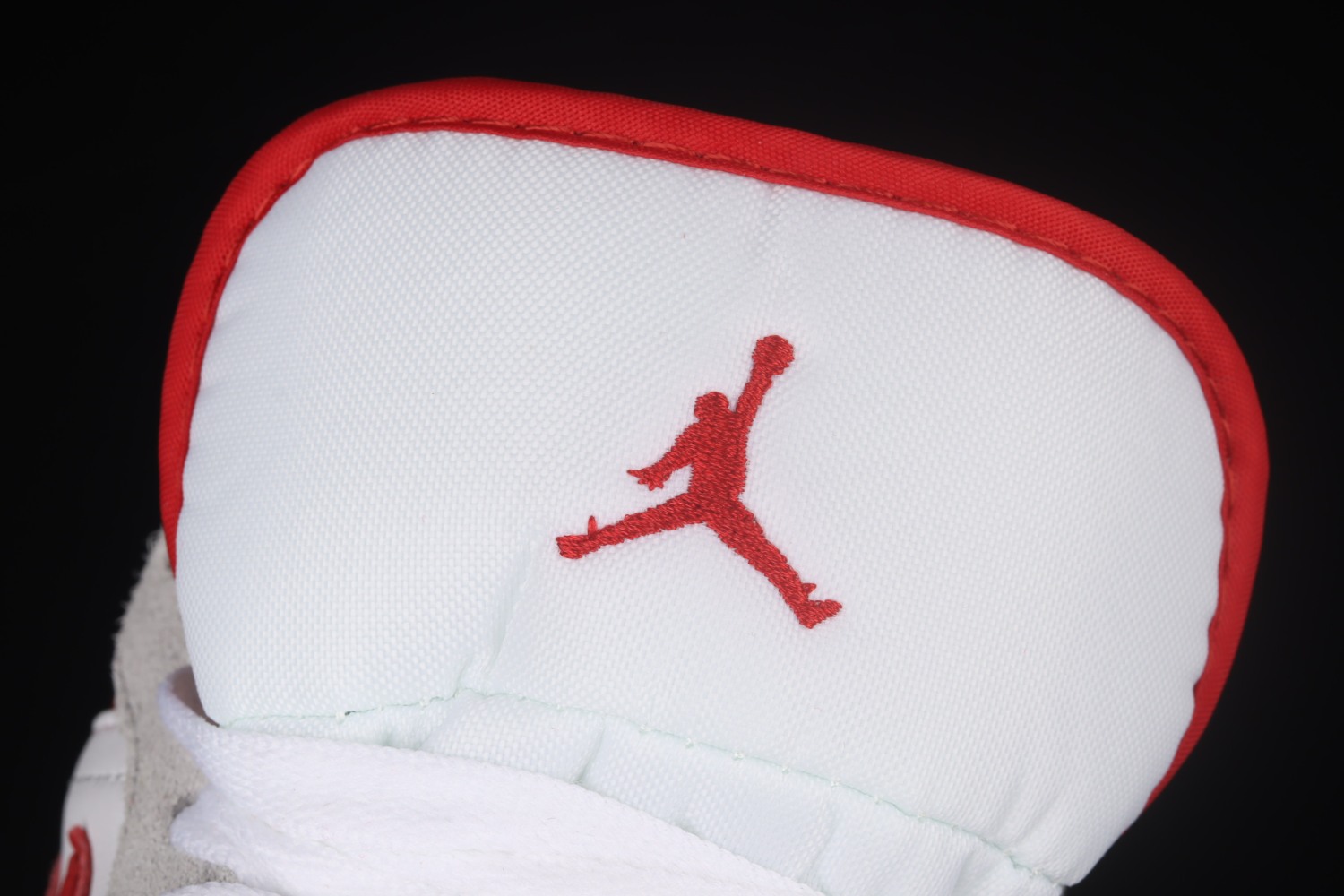 Jordan 1 Low SE Light Smoke Grey Gym Red DC6991-016