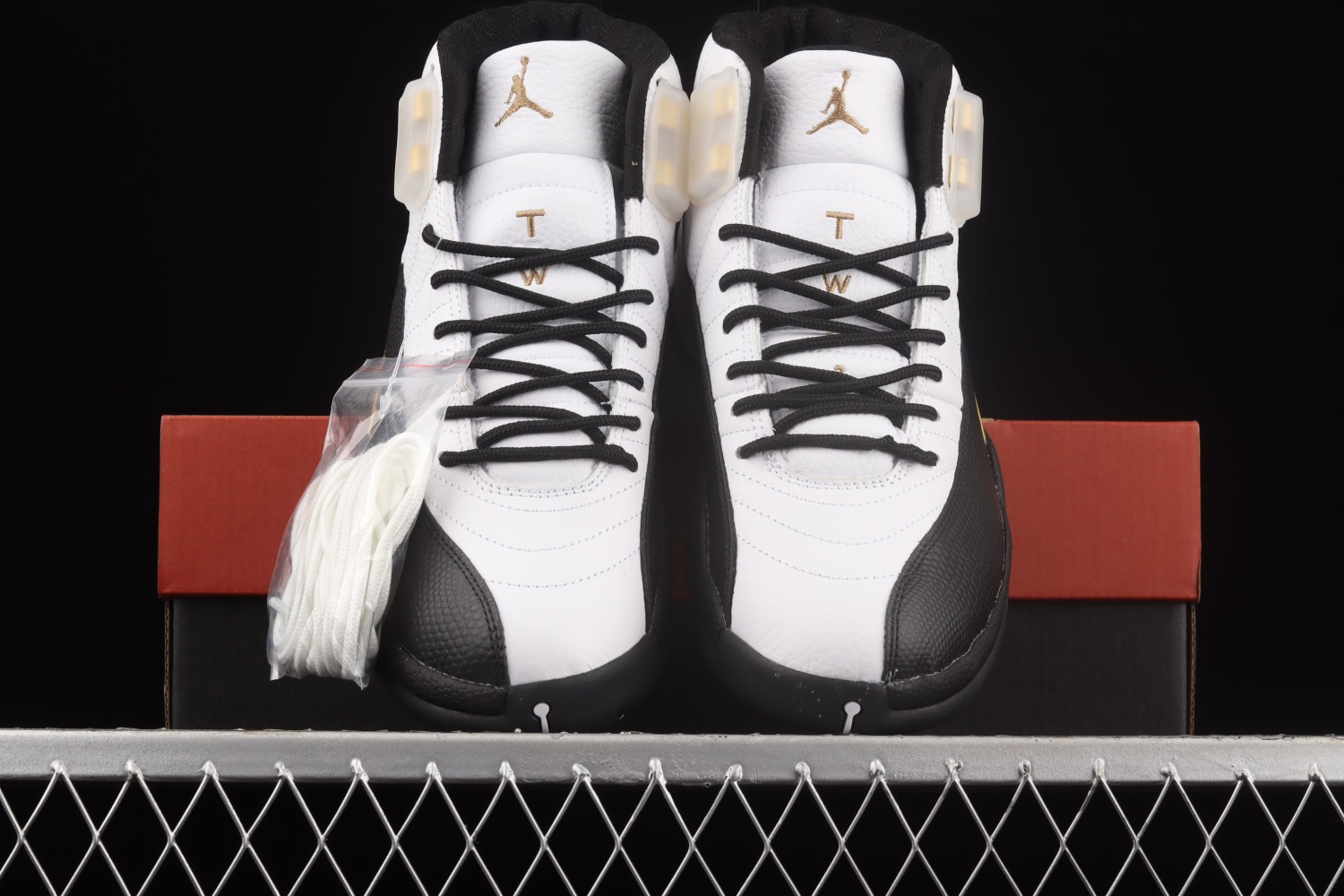 Jordan 12 Retro Royalty Taxi CT8013-170
