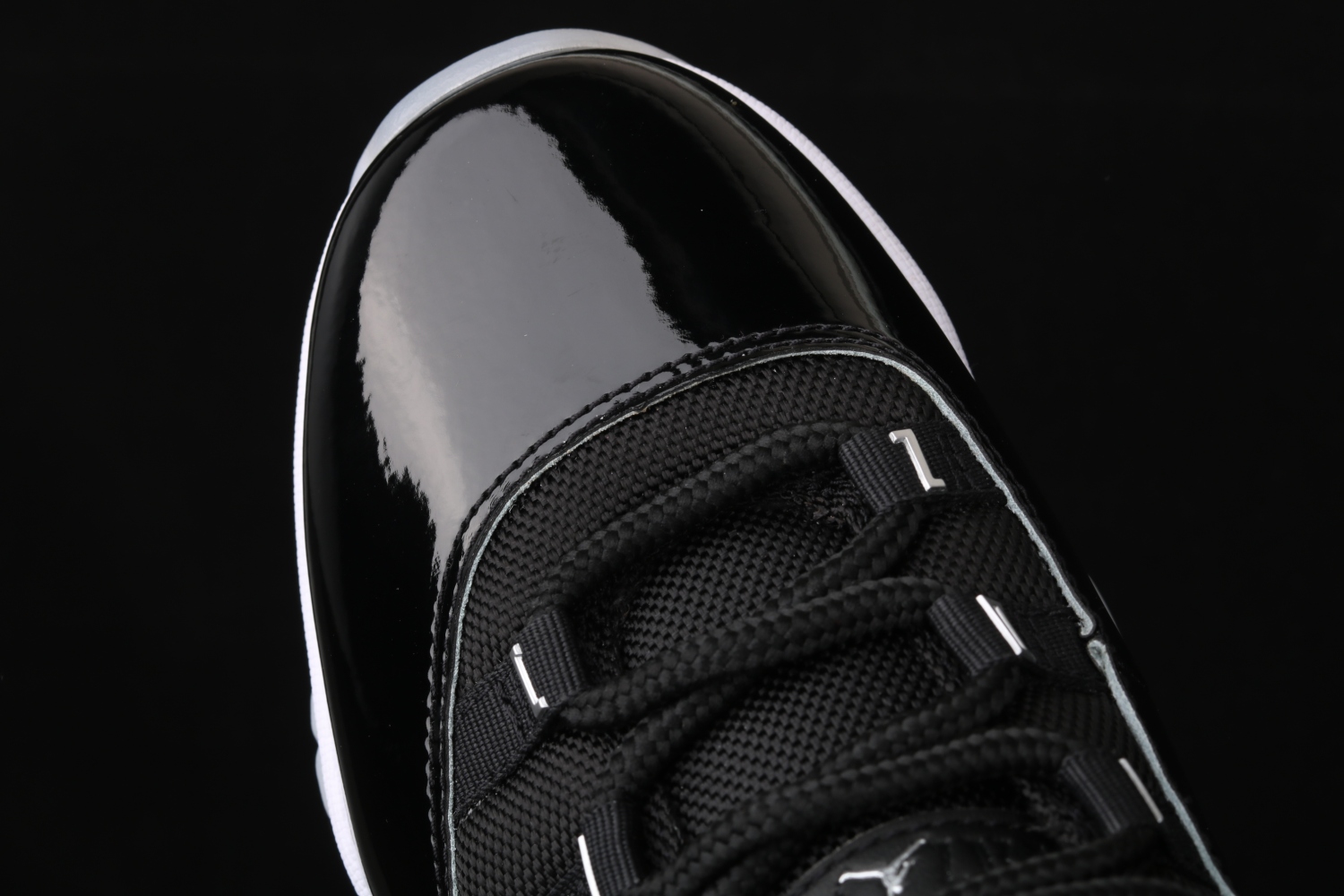 Jordan 11 Retro Jubilee 25th Anniversary CT8012-011