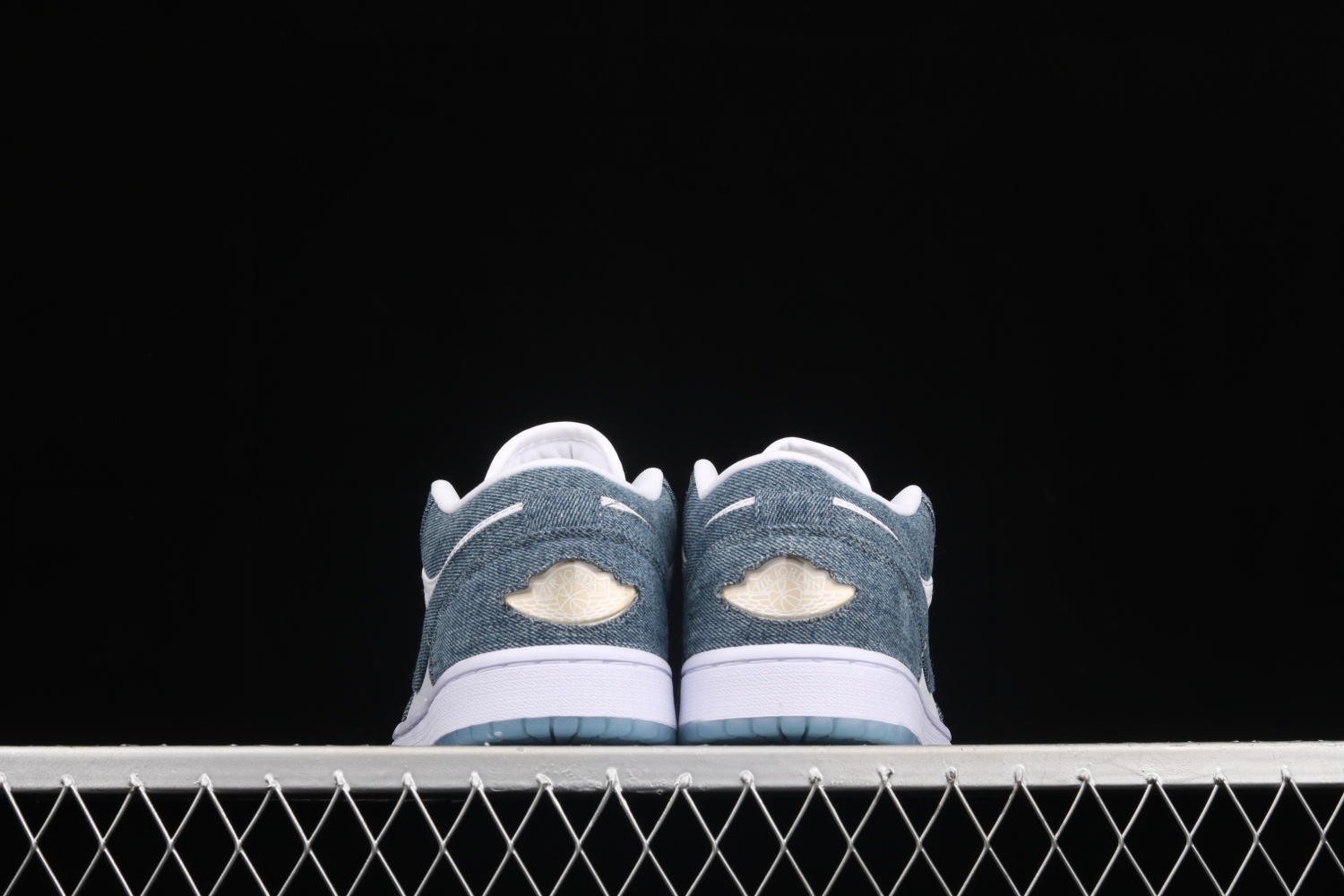 Jordan 1 Retro Low Canvas White Denim (W) 315921-141