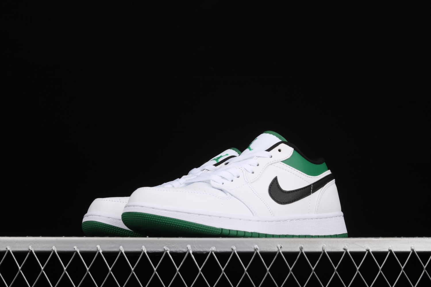 Jordan 1 Low White Lucky Green Black 553558-129