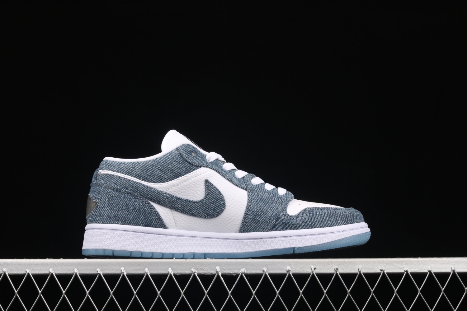Jordan 1 Retro Low Canvas White Denim (W) 315921-141