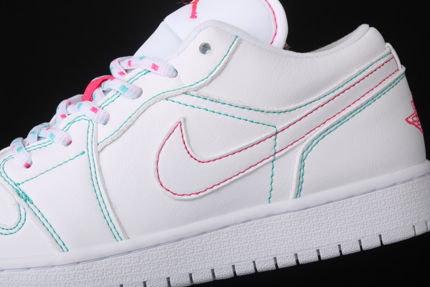 Jordan 1 Low White Green Pink (GS) 554723-101