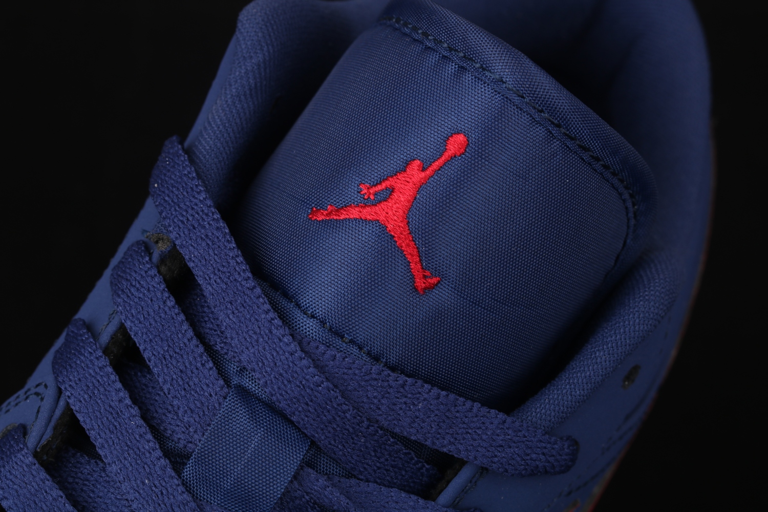 Jordan 1 Low USA CZ8454-400
