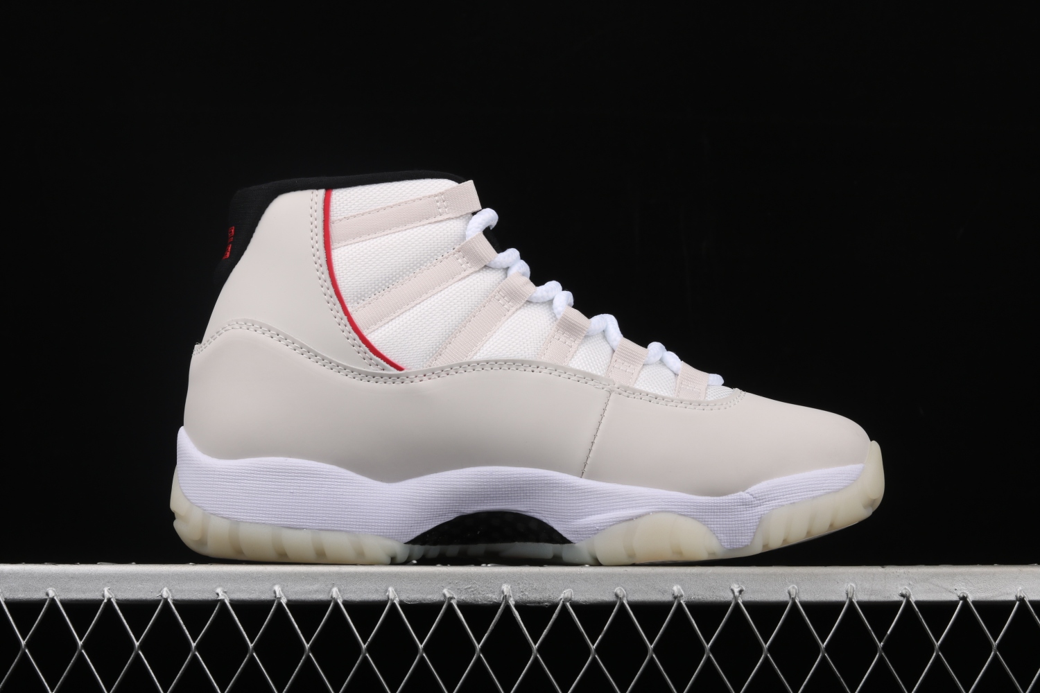 Jordan 11 Retro Platinum Tint 378037-016