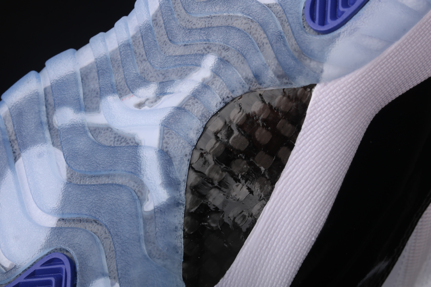 Jordan 11 Retro Concord (2018) 378037-100