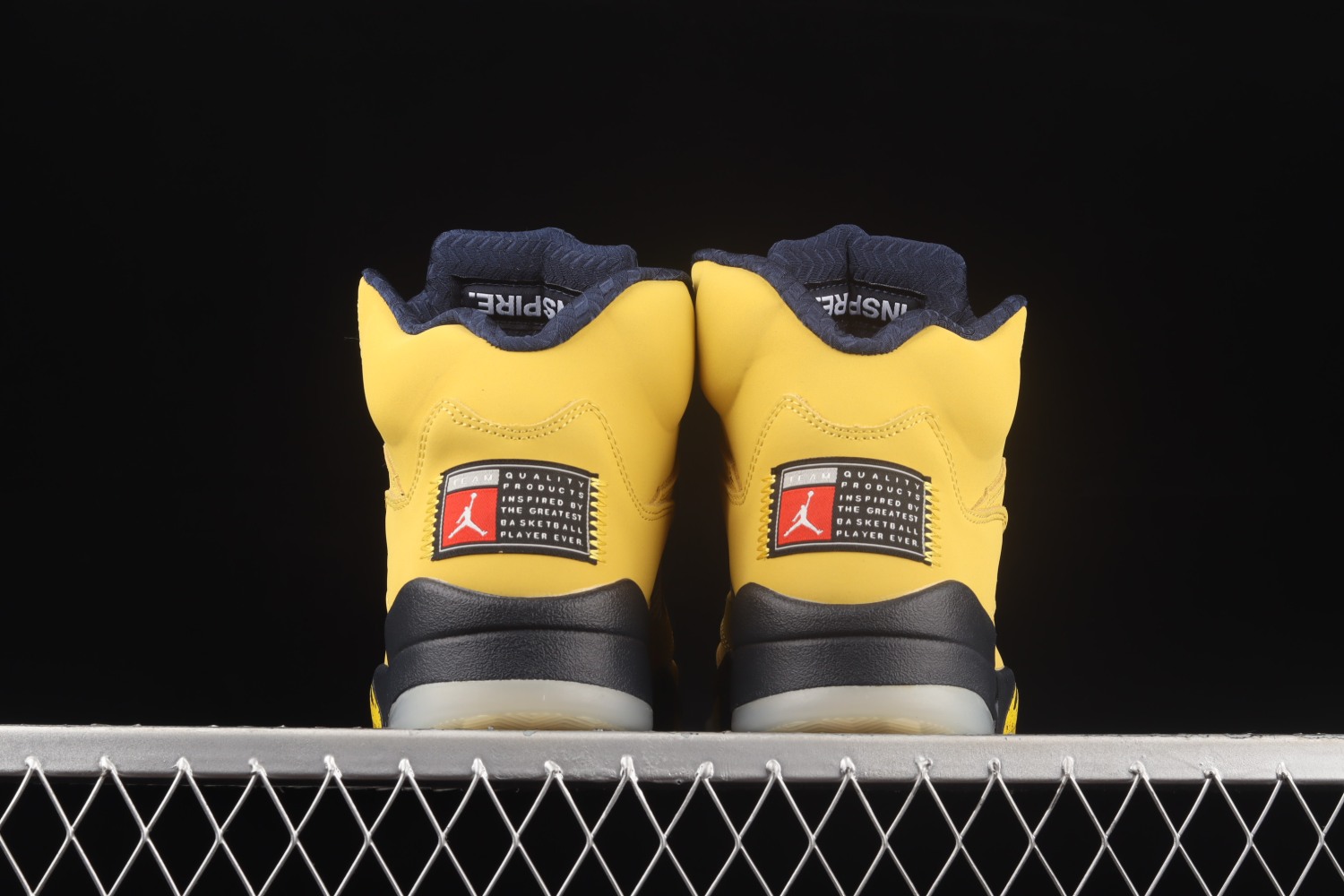 Jordan 5 Retro Michigan (2019)  CQ9541-704