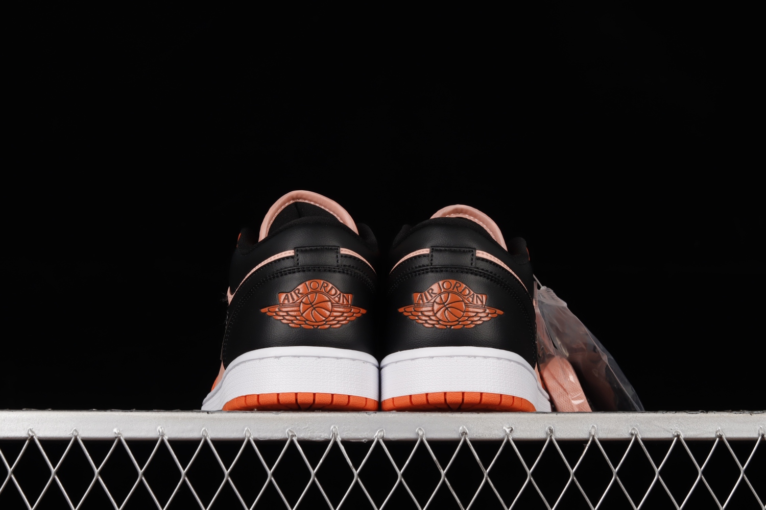 Jordan 1 Low Orange Black (W) DM3379-600