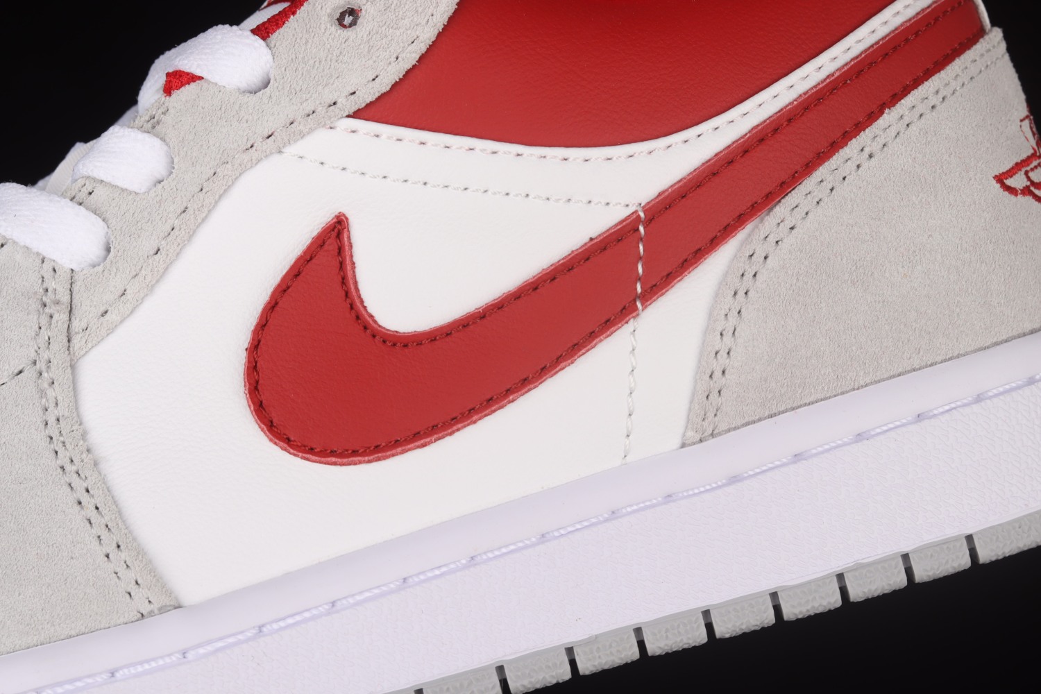 Jordan 1 Low SE Light Smoke Grey Gym Red DC6991-016