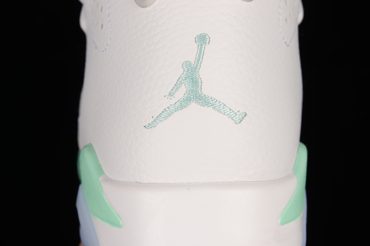 Jordan 6 Retro Mint Foam (W) DQ4914-103