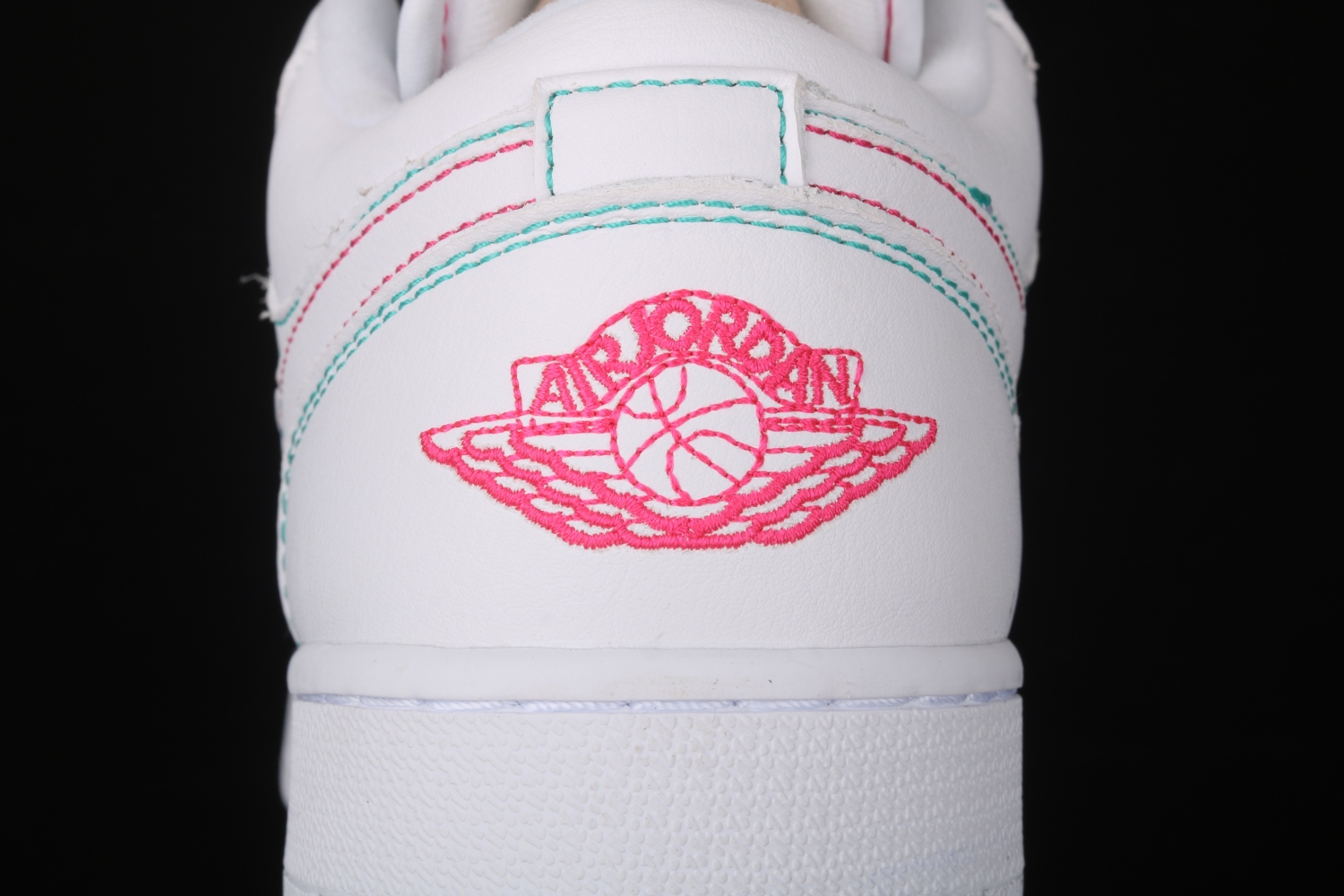 Jordan 1 Low White Green Pink (GS) 554723-101