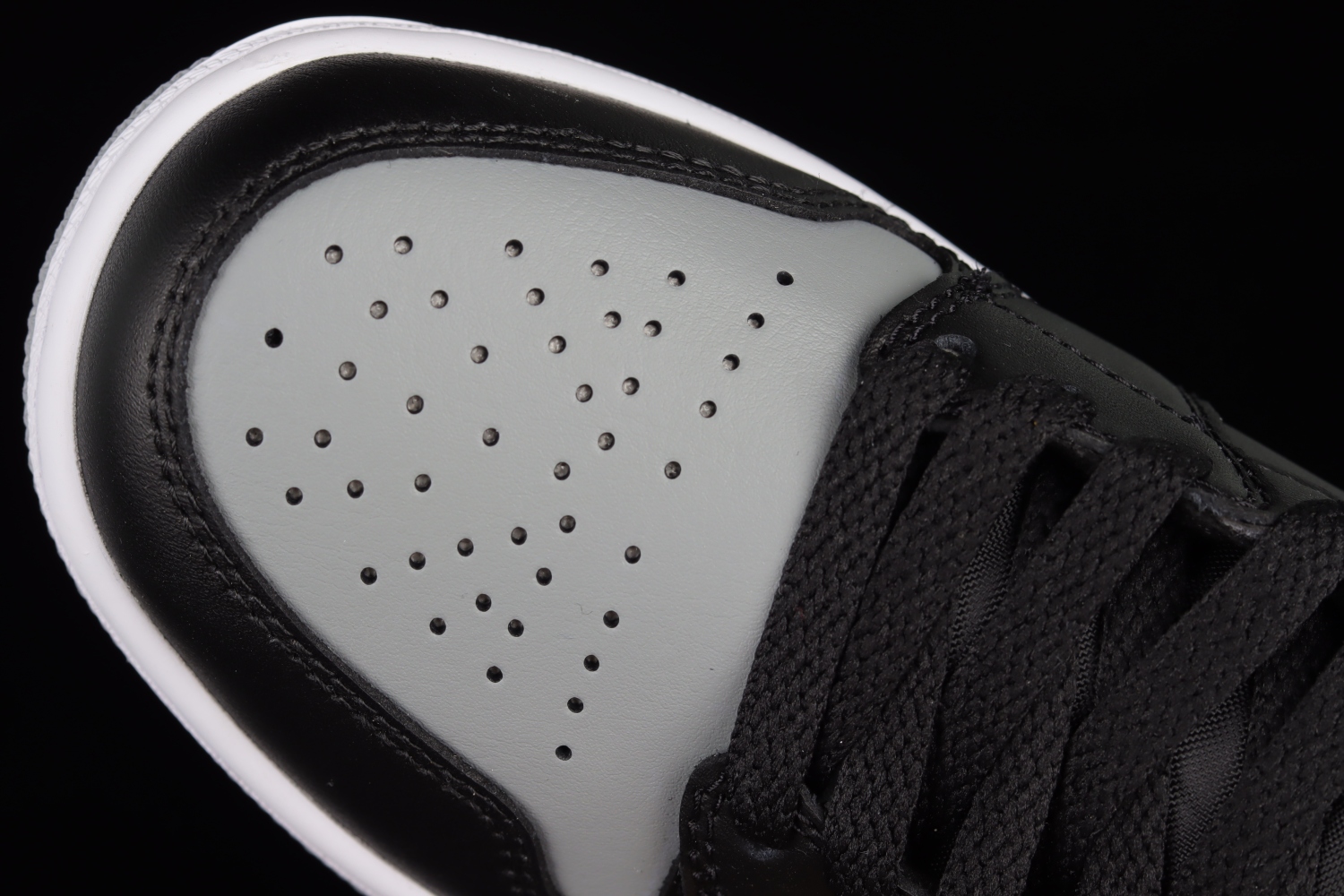 Jordan 1 Mid Shadow (W) BQ6472-007