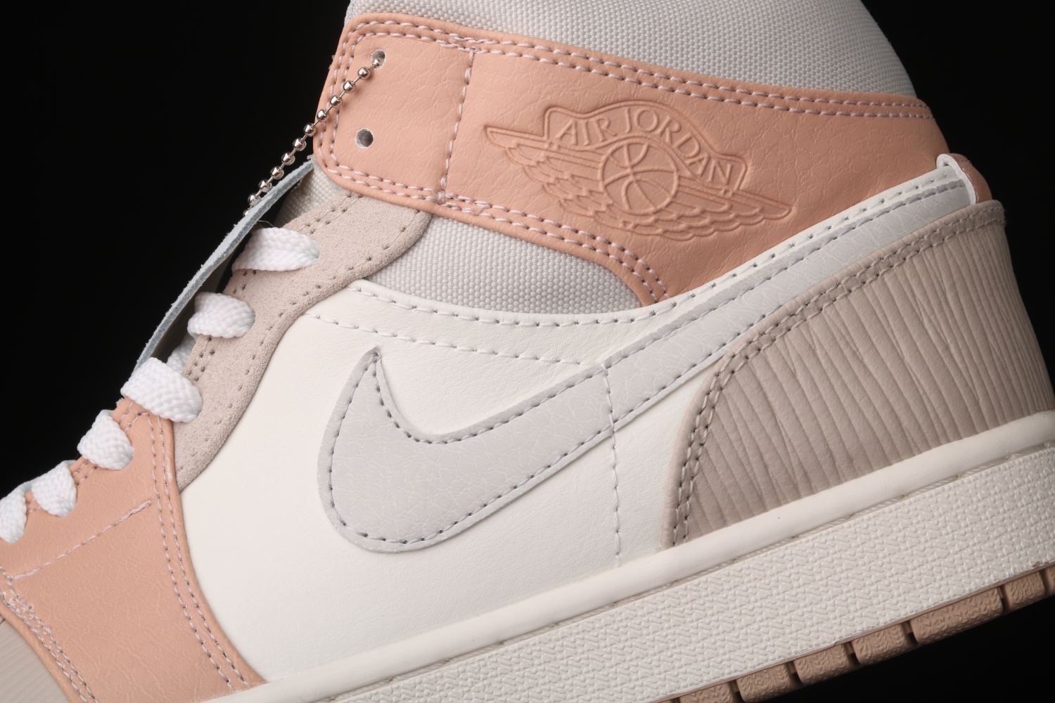 Jordan 1 Mid Milan CV3044-100