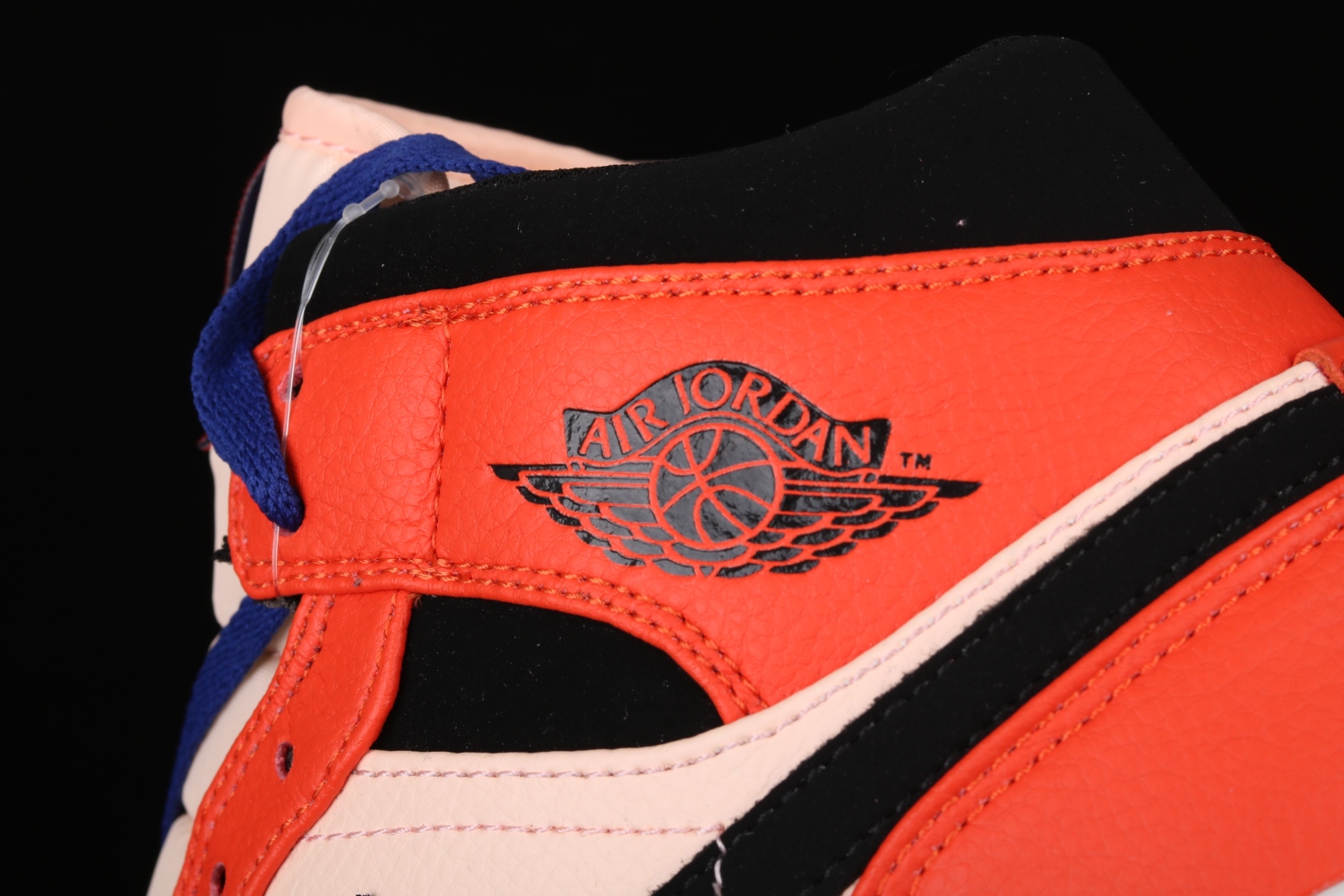 Jordan 1 Mid Team Orange Black 852542-800