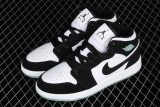 Jordan 1 Mid White Black Teal Tint (GS)  BQ6931-103