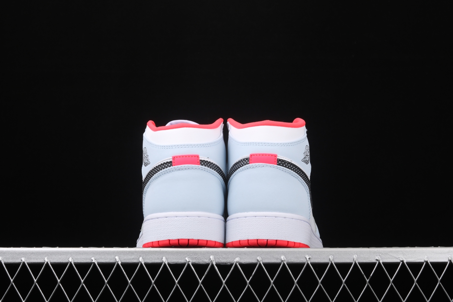 Jordan 1 Mid Half Blue Polka Dot Swoosh (GS) 555112-400